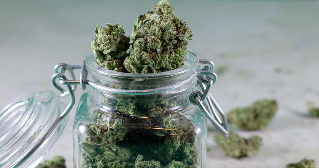 wpływ marihuany na zwalczanie raka jajników