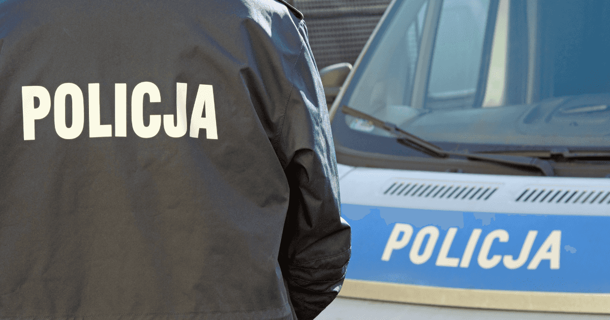 25-latek przyjechał na komendę z narkotykami